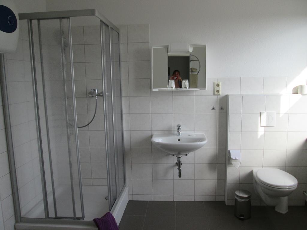 Hôtel Tivoli à Zerbst Extérieur photo